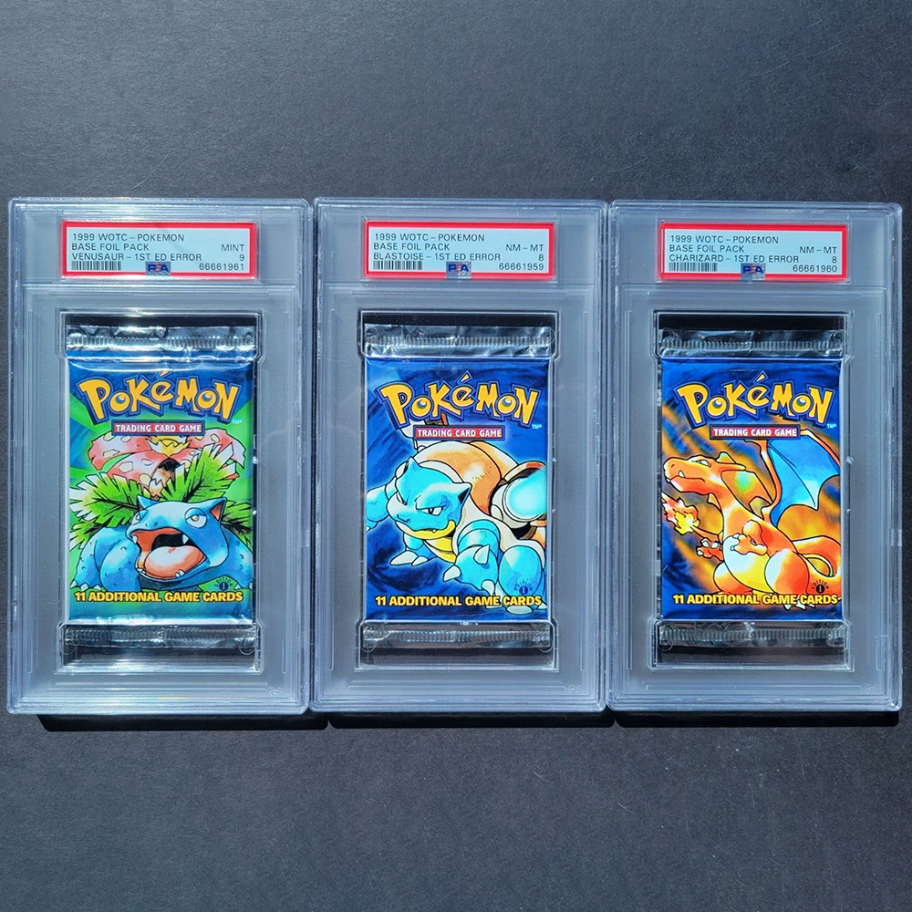 Graded Card Display - Набор базовых карт PKM 1999, 1-е