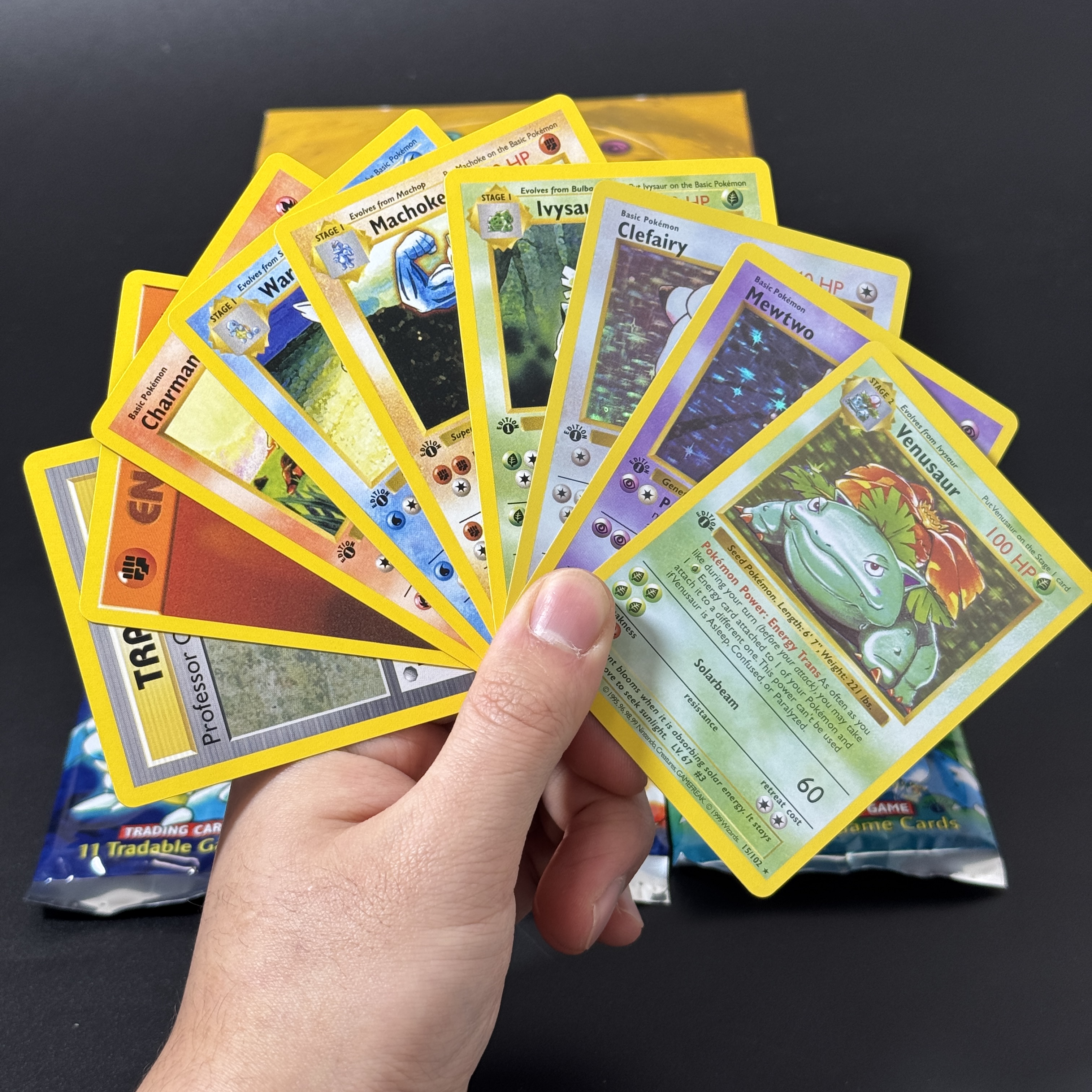 Набор базовых карт PKM 1999, 1 – обзор и цена Graded Card Display
